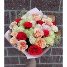 Bouquet of 35 colorful roses
